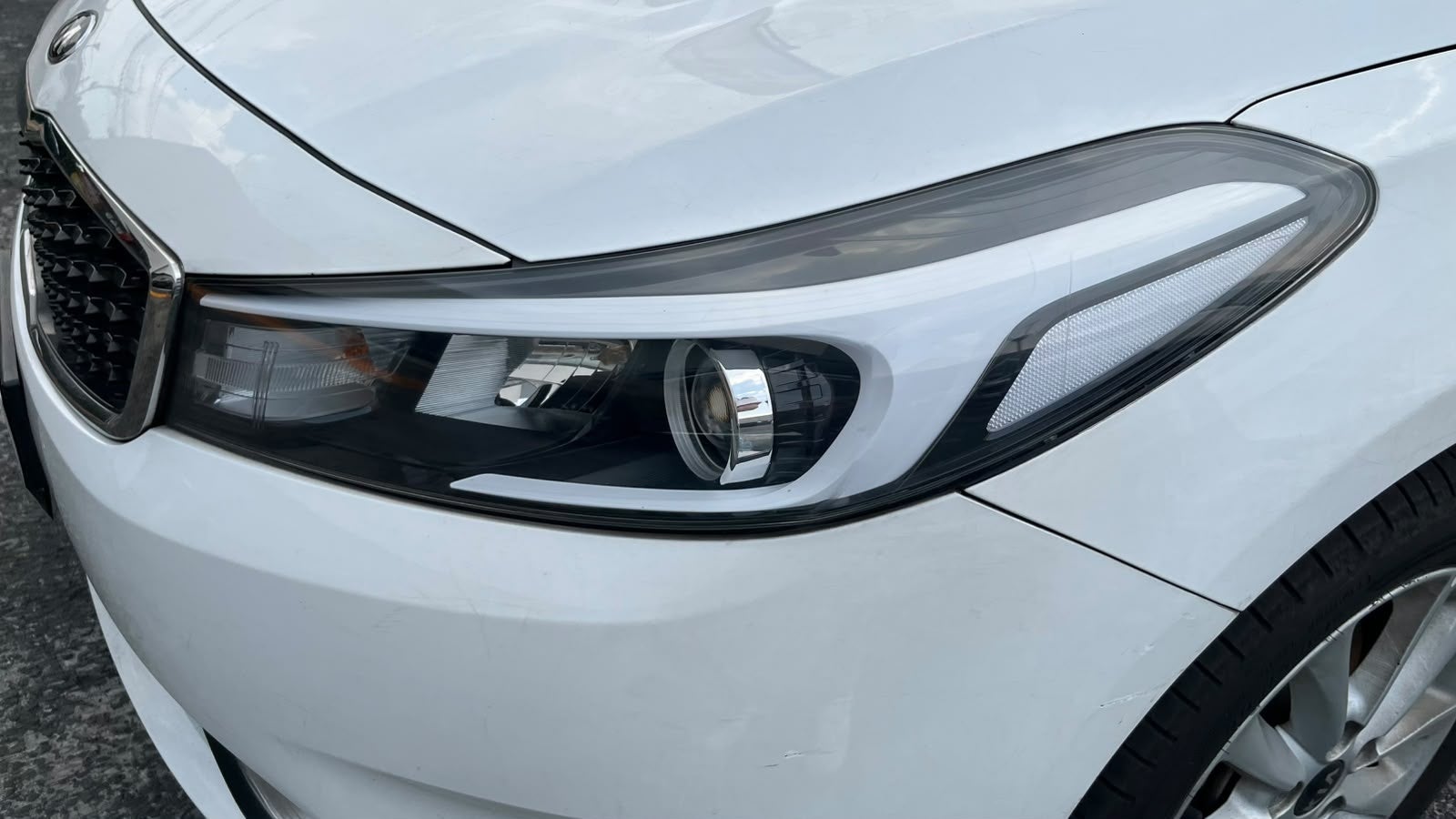 2018 Kia FORTE 4 PTS LX TA AAC BL F NIEBLA R-16