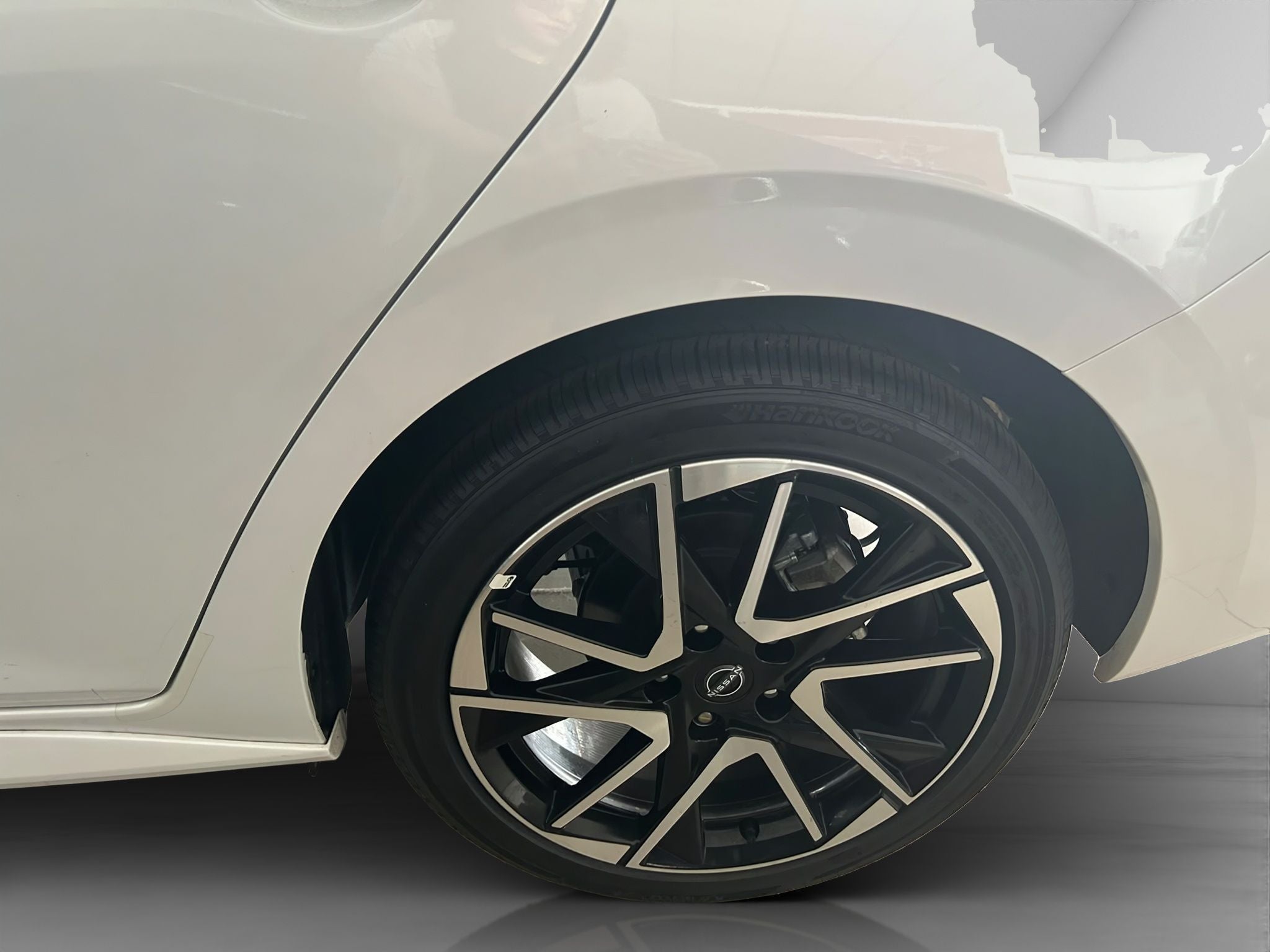 2025 Nissan SENTRA 4P SR PLATINUM L42.0 AUT