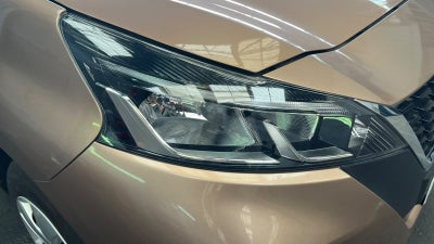 2022 Nissan MARCH 5 PTS HB SENSE TA AAC R-14
