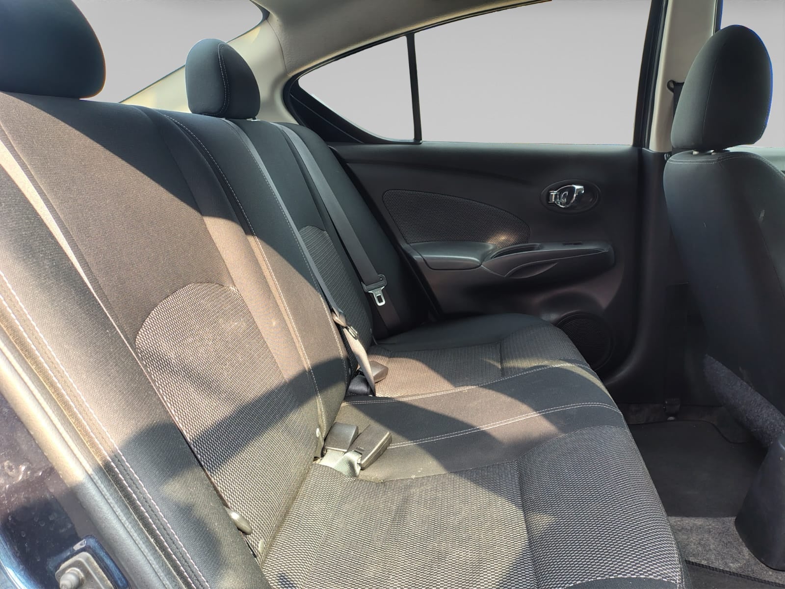 2014 Nissan VERSA 4 PTS ADVANCE TA AAC VE F NIEBLA RA-15