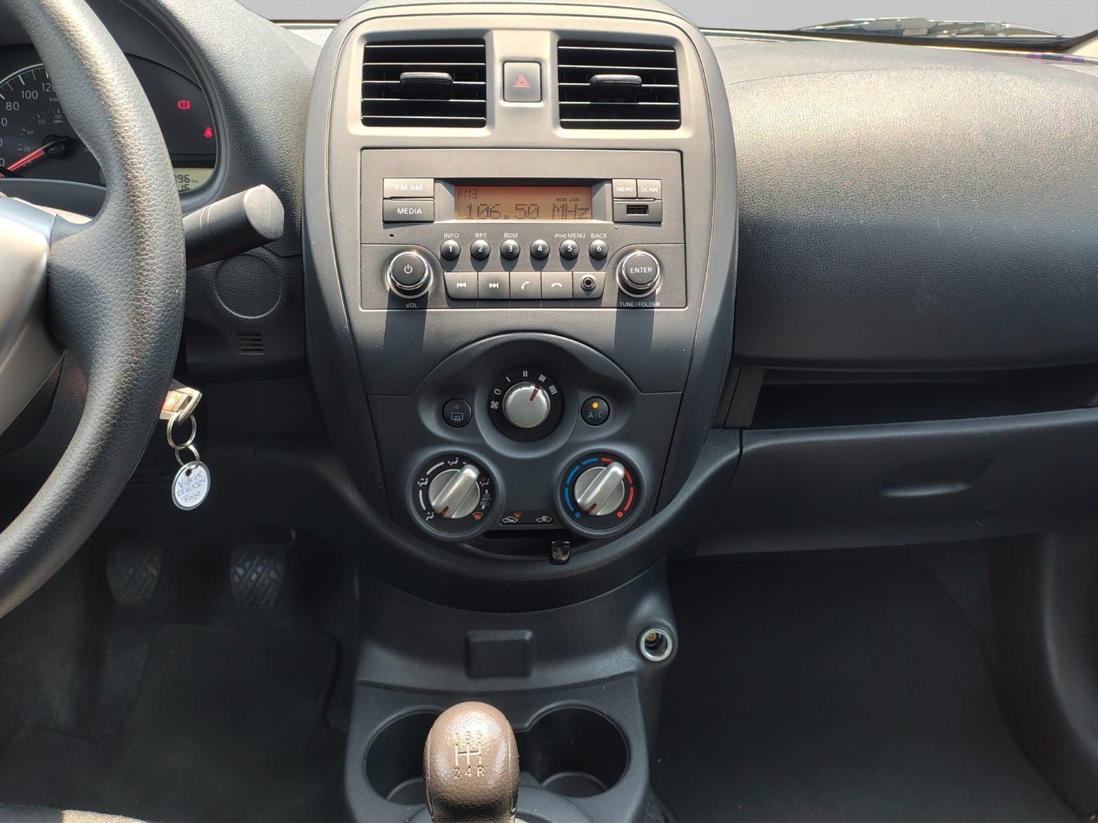 2024 Nissan V-DRIVE 4P L41.6 MAN AUDIO