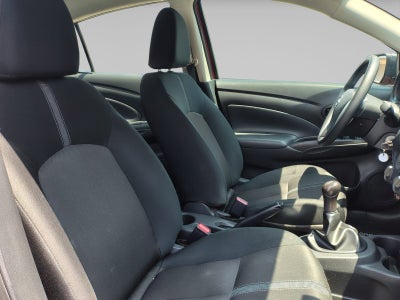 2024 Nissan V-DRIVE 4P L41.6 MAN AUDIO