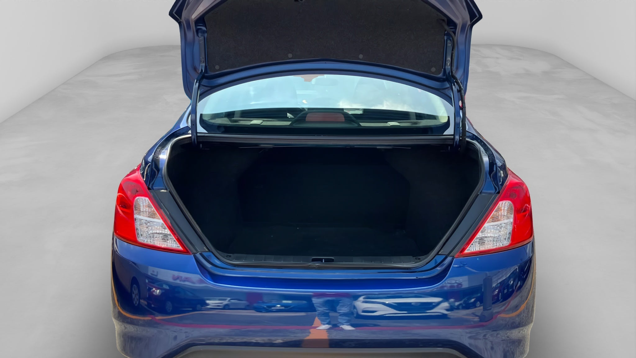 2023 Nissan V-DRIVE 4 PTS BASE TM5 AAC R-15