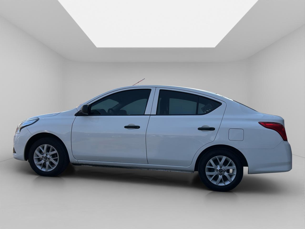 2023 Nissan V-DRIVE 4 PTS BASE TM5 AAC R-15