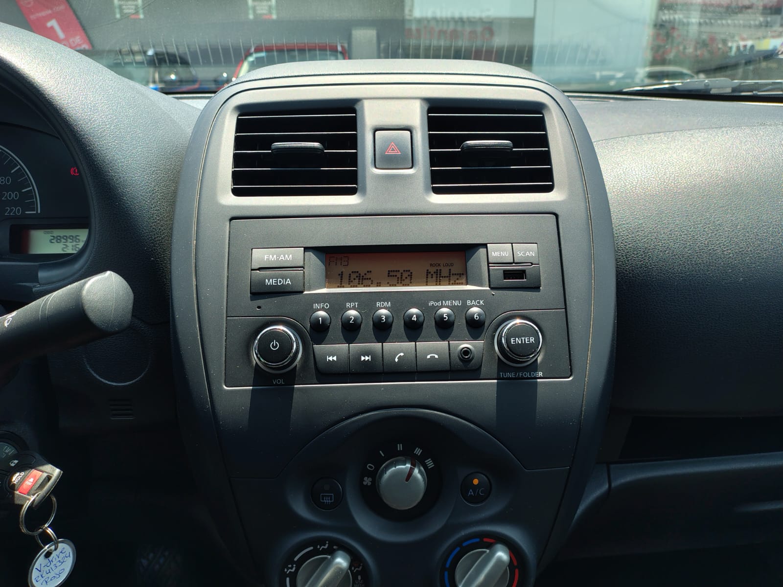 2024 Nissan V-DRIVE 4P L41.6 MAN AUDIO