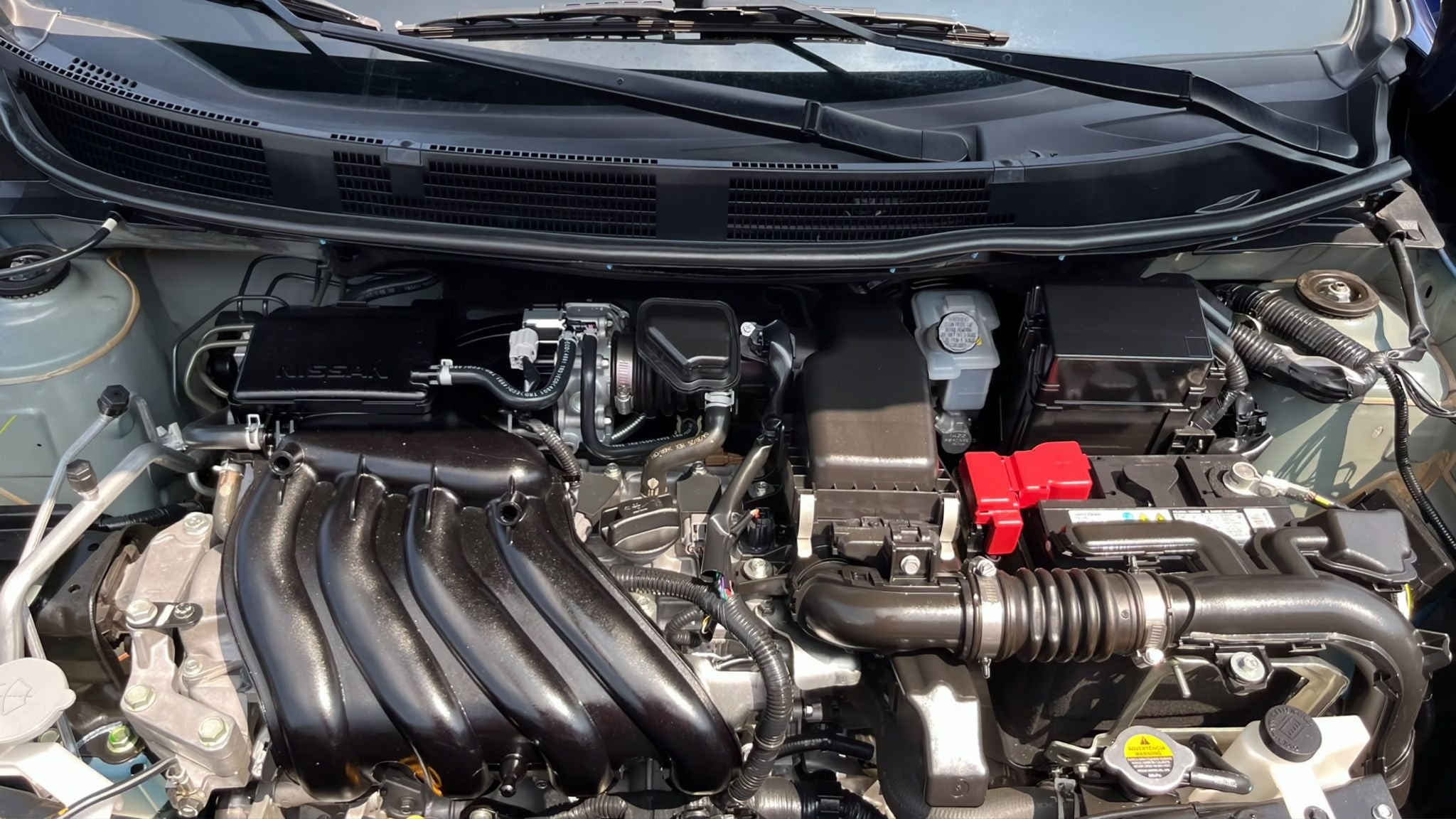 2025 Nissan V-DRIVE 4P L41.6 MAN AUDIO