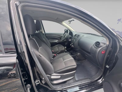 2025 Nissan V-DRIVE 4P L41.6 MAN AUDIO