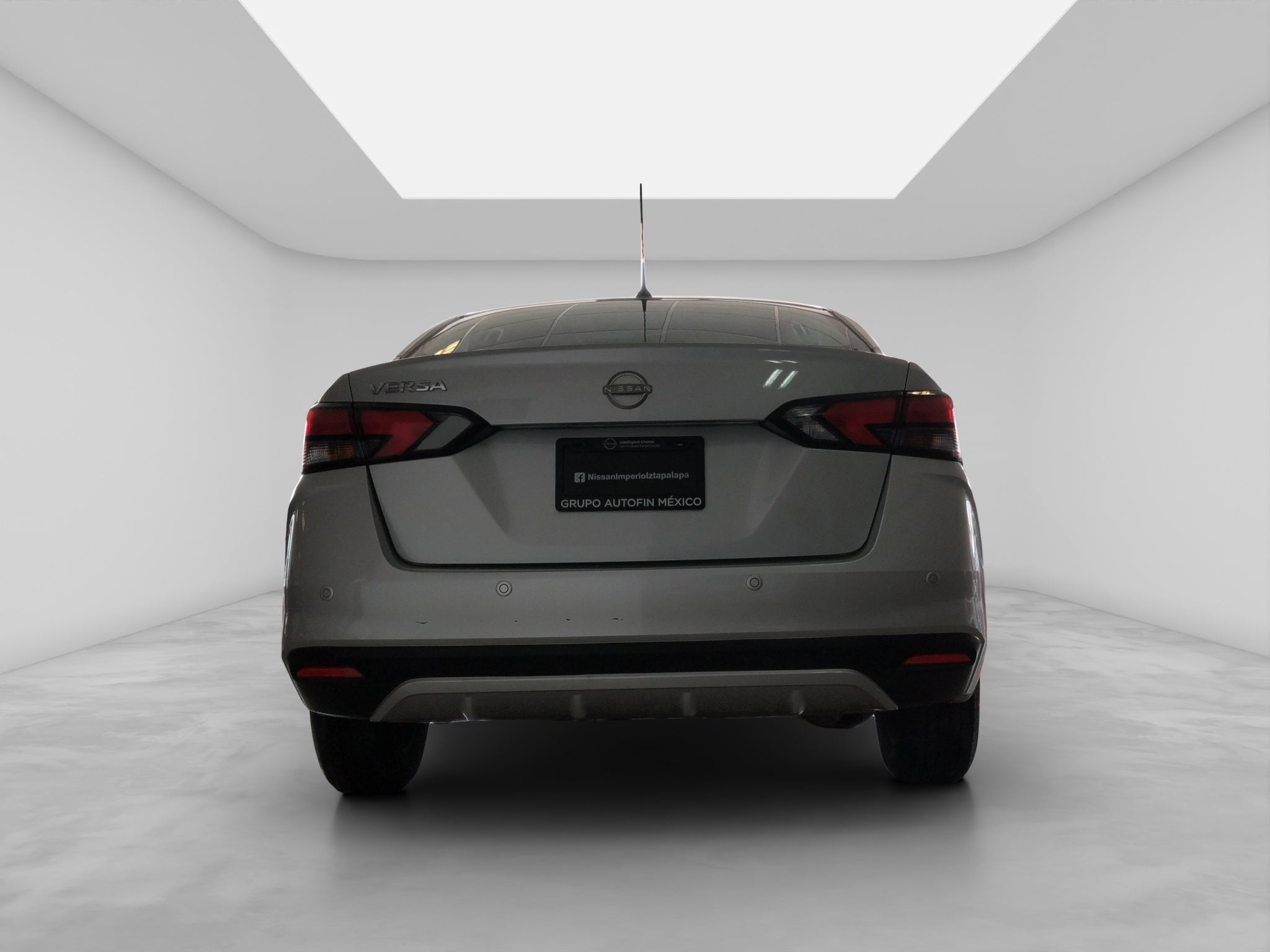 2025 Nissan VERSA 4P SENSE L41.6 AUT