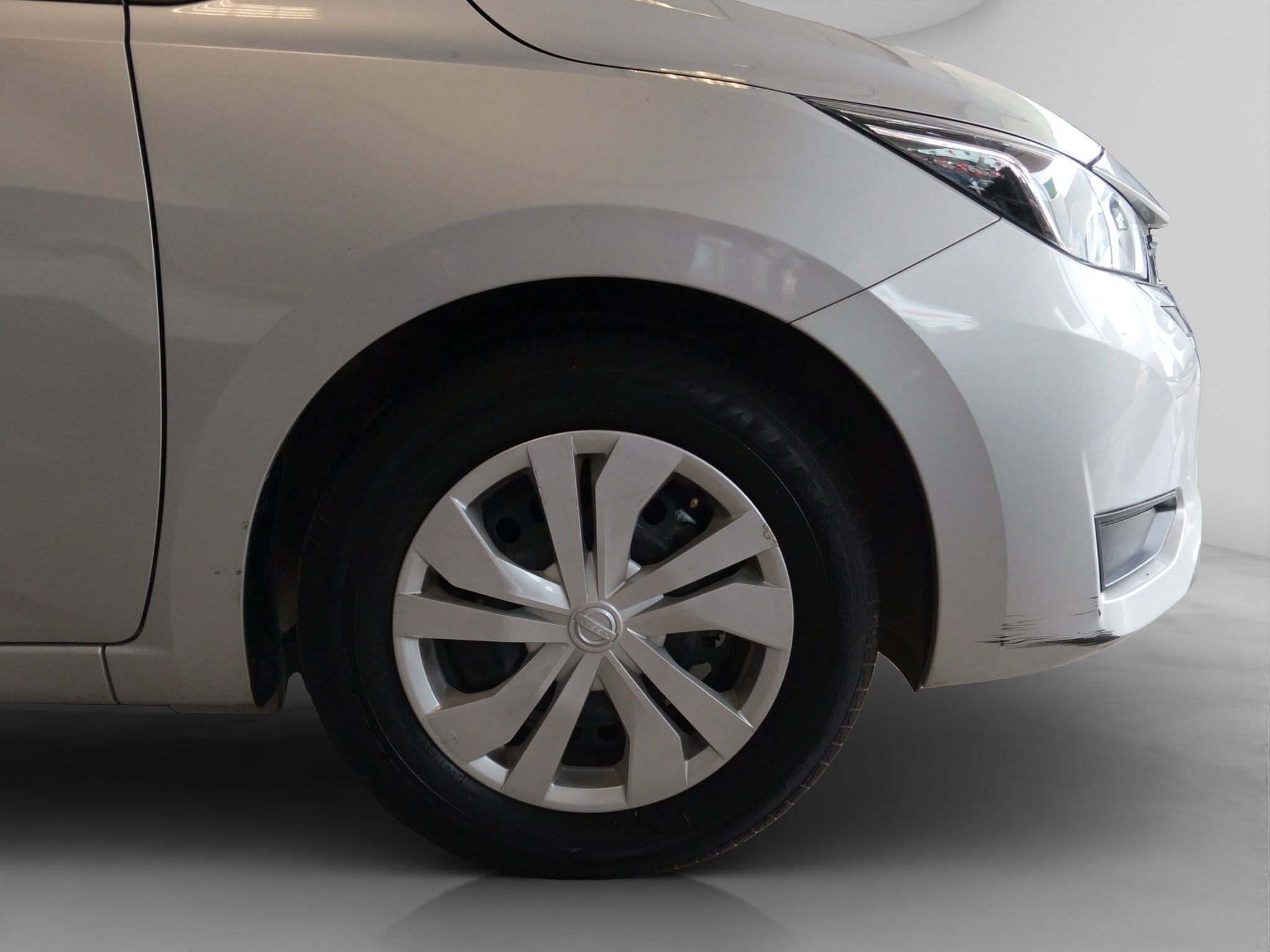 2023 Nissan VERSA 4P SENSE L41.6 AUT