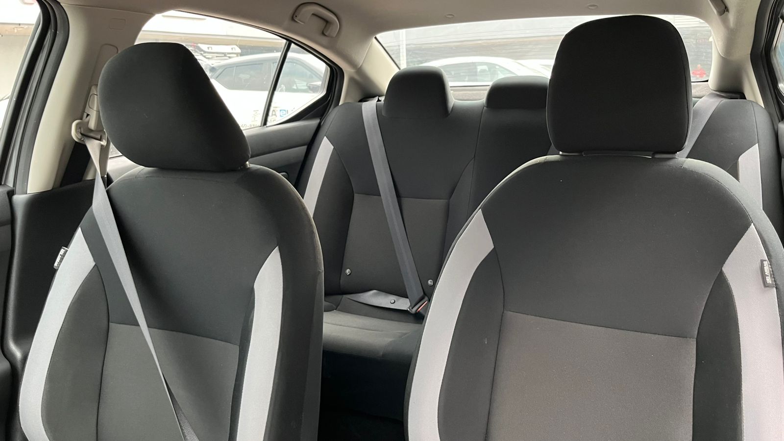 2025 Nissan VERSA 4P SENSE L41.6 AUT