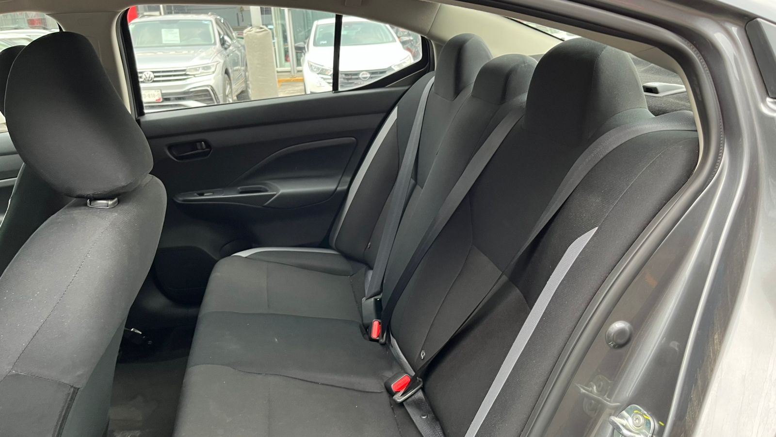 2025 Nissan VERSA 4P SENSE L41.6 AUT