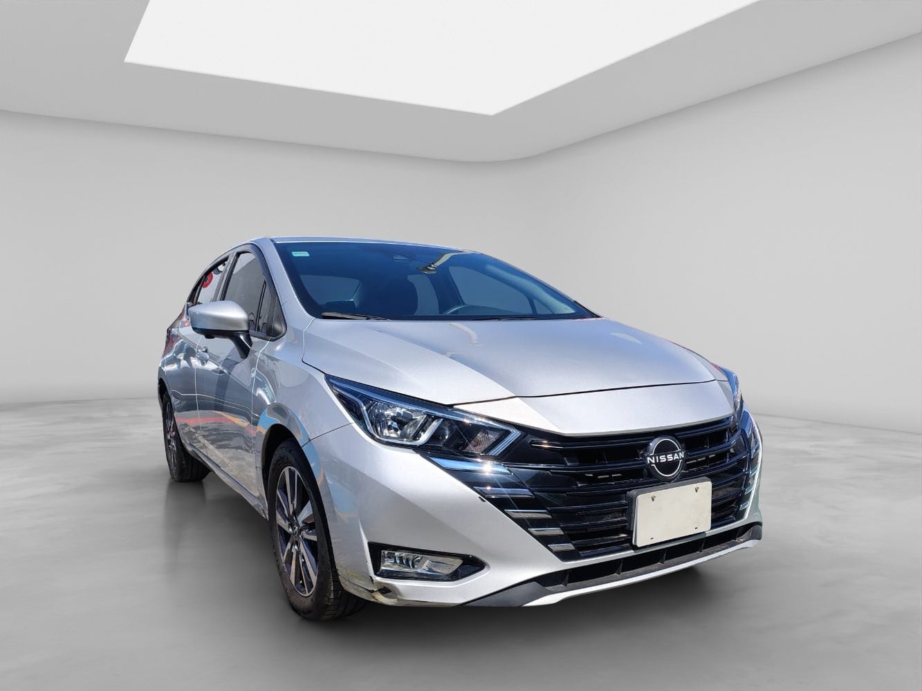 2024 Nissan VERSA 4P ADVANCE L41.6 MAN