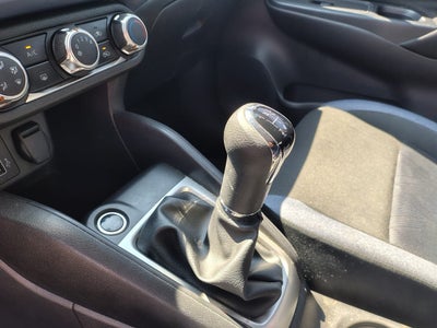 2024 Nissan VERSA 4P ADVANCE L41.6 MAN