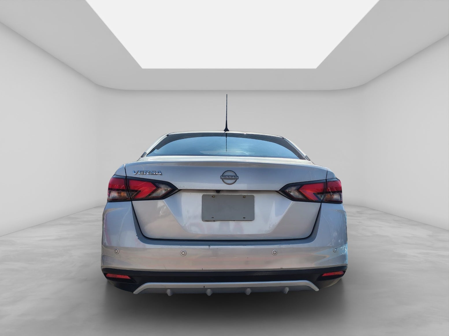 2024 Nissan VERSA 4P ADVANCE L41.6 MAN