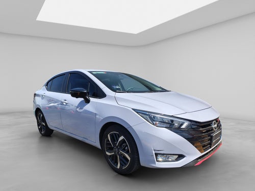 2024 Nissan VERSA 4P SR L41.6 AUT