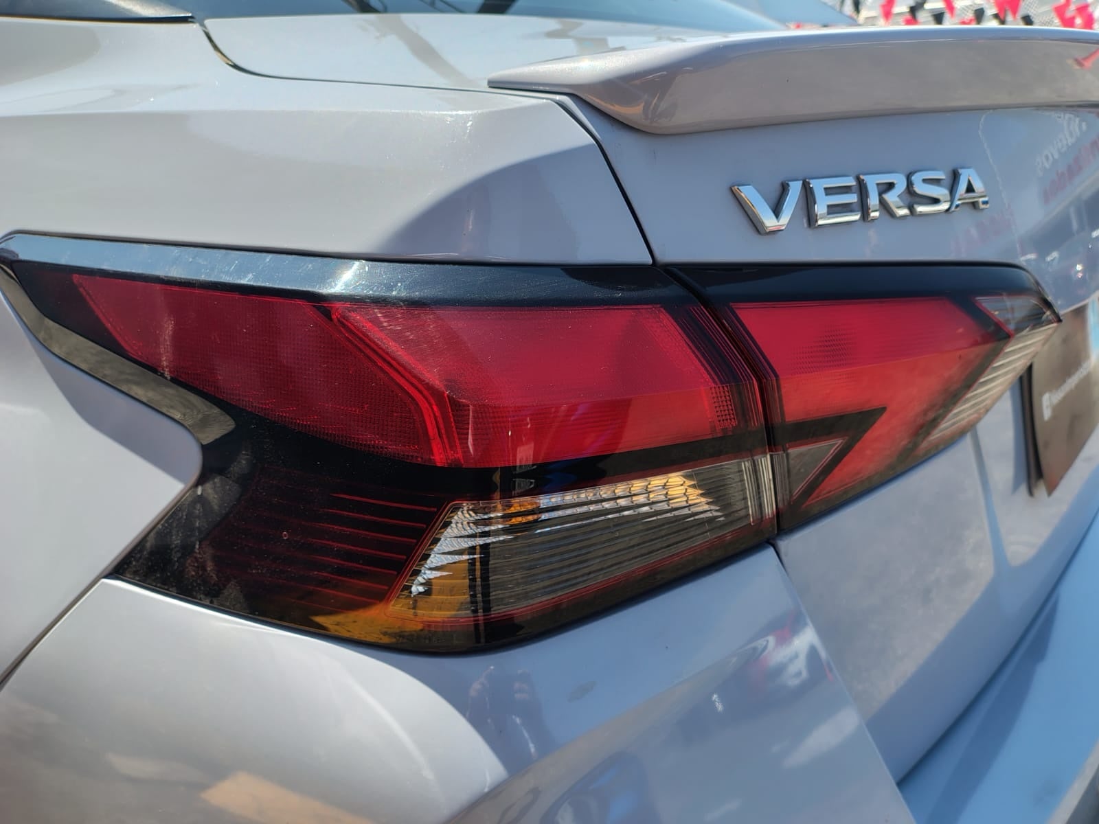 2024 Nissan VERSA 4P SR L41.6 AUT