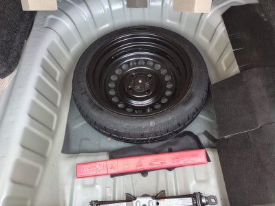 2024 Nissan VERSA 4P SR L41.6 AUT