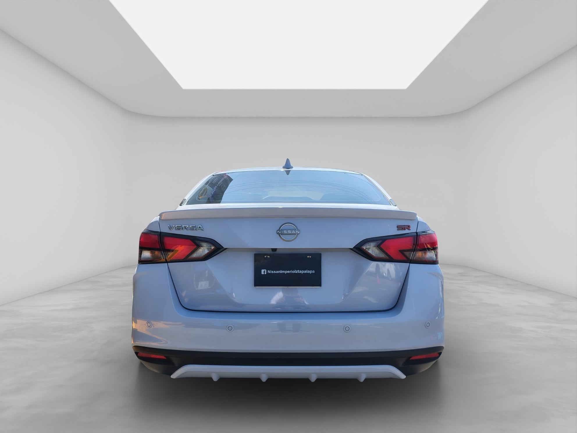 2024 Nissan VERSA 4P SR L41.6 AUT