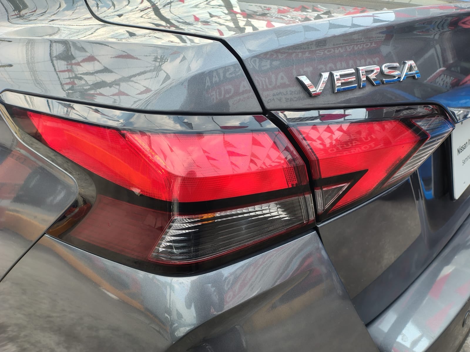 2023 Nissan VERSA 4P ADVANCE L41.6 AUT