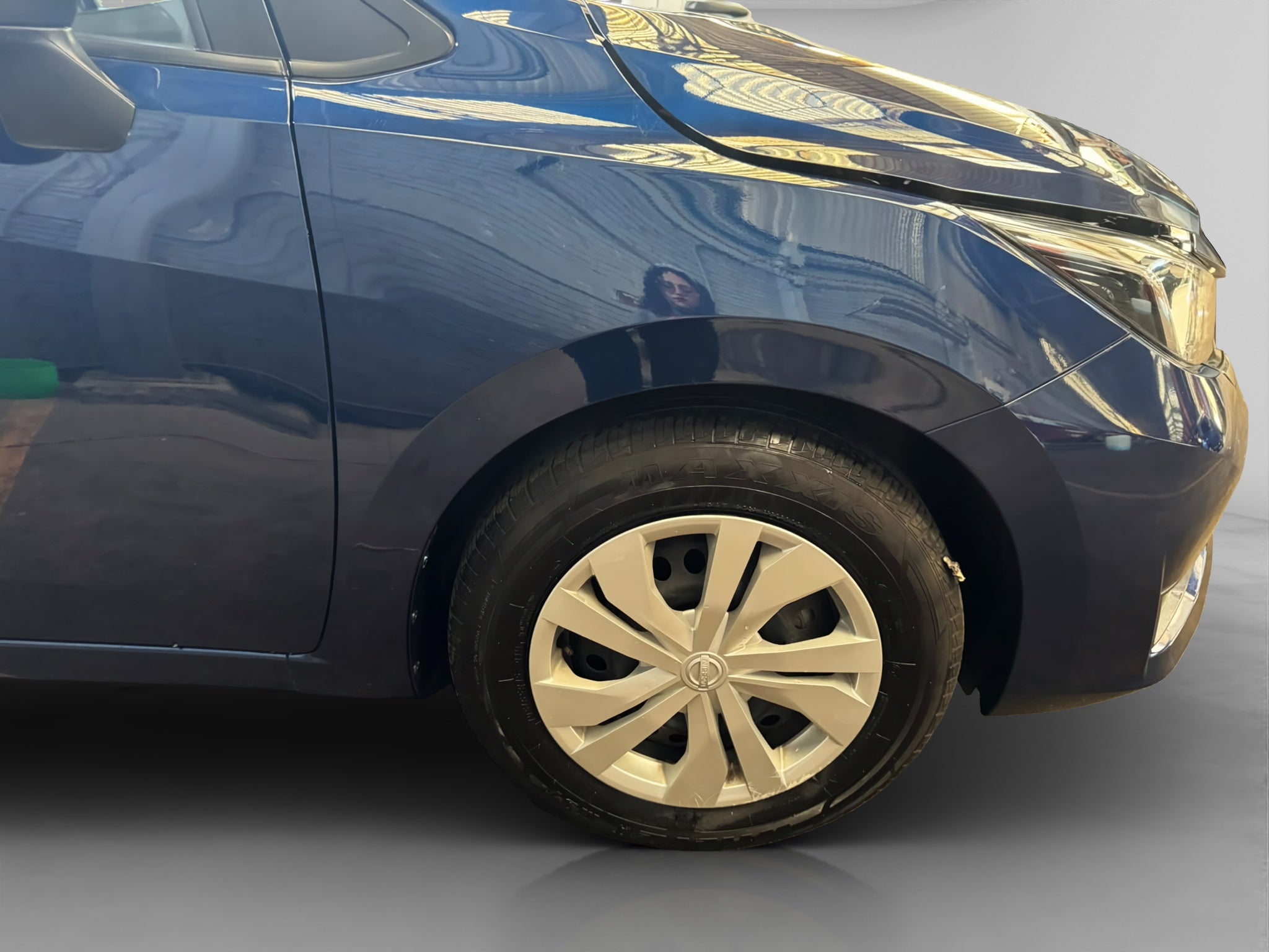 2025 Nissan VERSA 4P SENSE L41.6 AUT