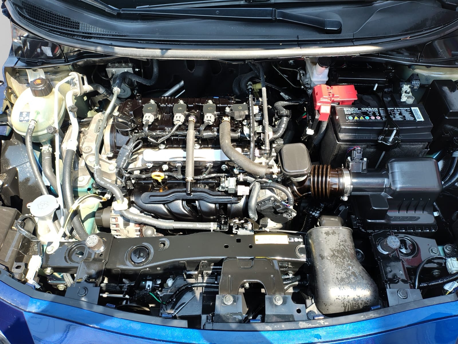 2023 Nissan VERSA 4P ADVANCE L41.6 AUT