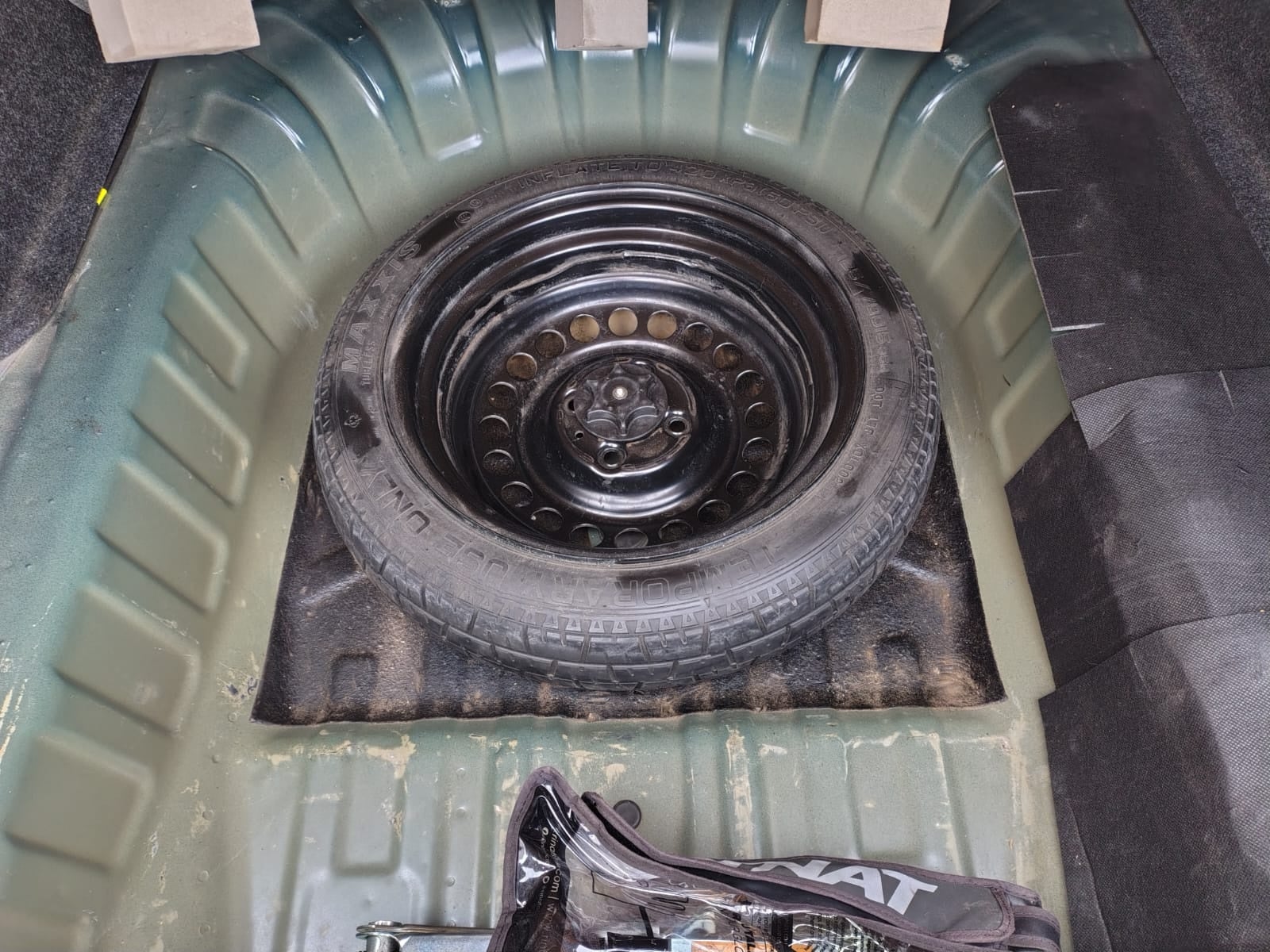 2023 Nissan VERSA 4P ADVANCE L41.6 AUT