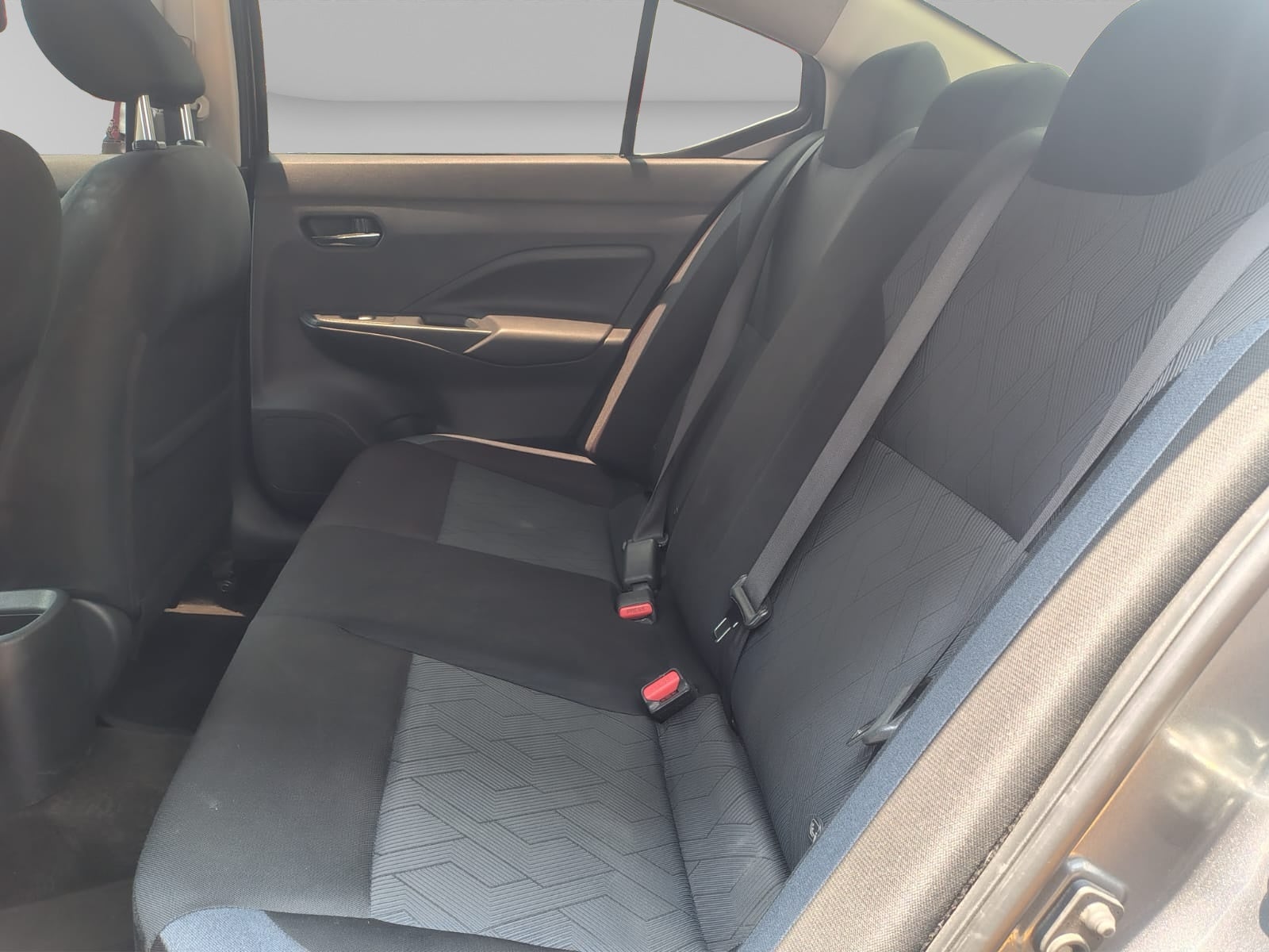 2023 Nissan VERSA 4P ADVANCE L41.6 AUT