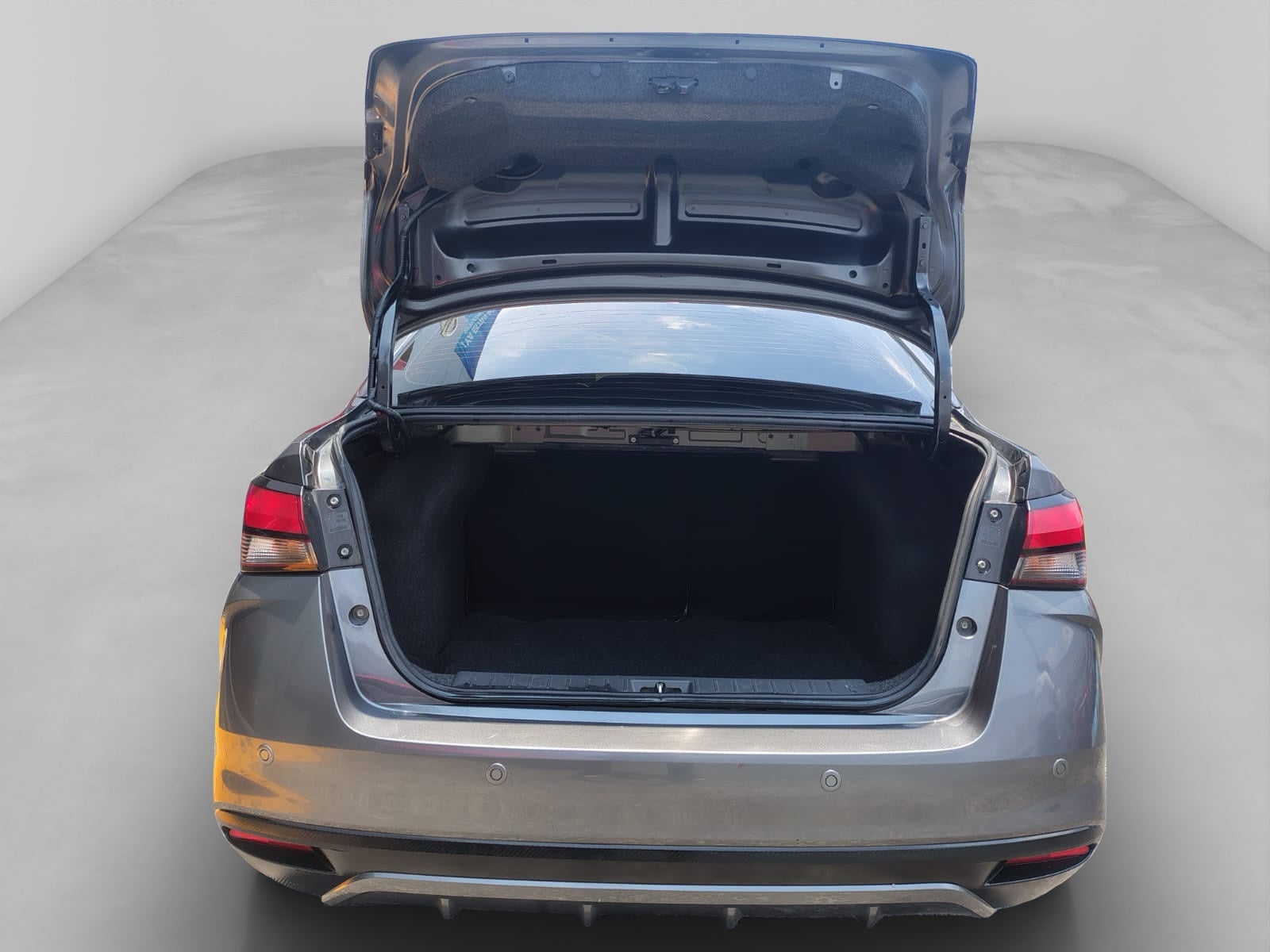 2023 Nissan VERSA 4P ADVANCE L41.6 AUT