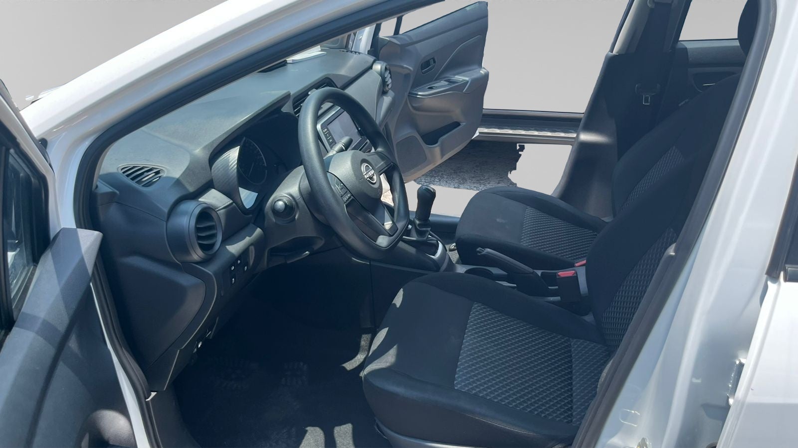 2024 Nissan VERSA 4P SENSE L41.6 AUT