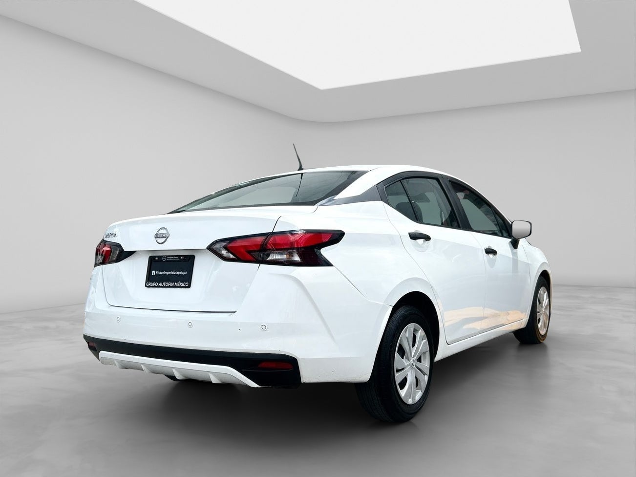 2024 Nissan VERSA 4P SENSE L41.6 AUT