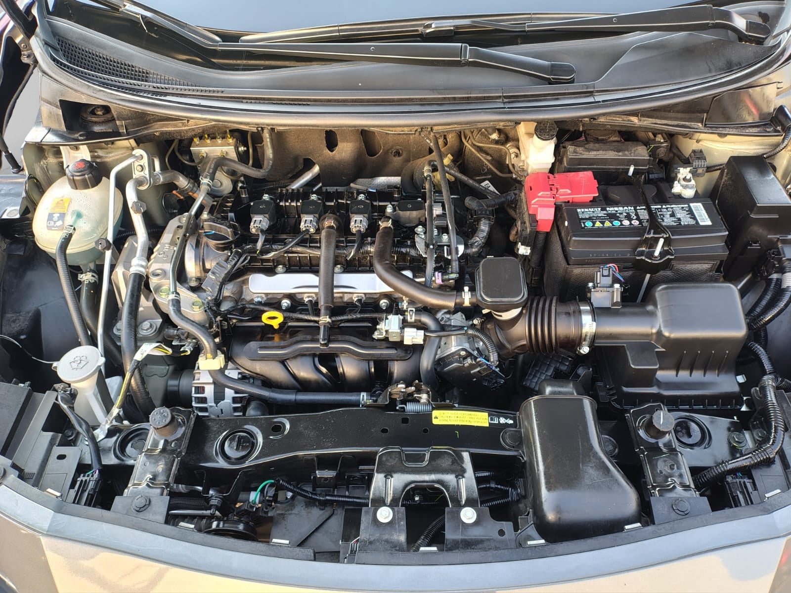 2024 Nissan VERSA 4P SR L41.6 AUT