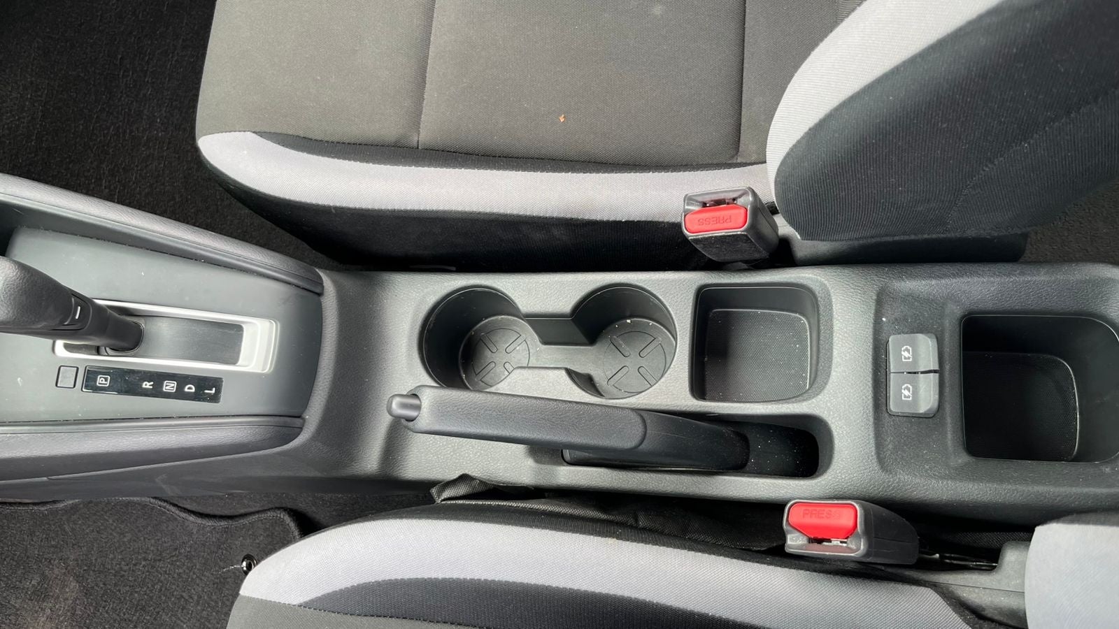2025 Nissan VERSA 4P SENSE L41.6 AUT