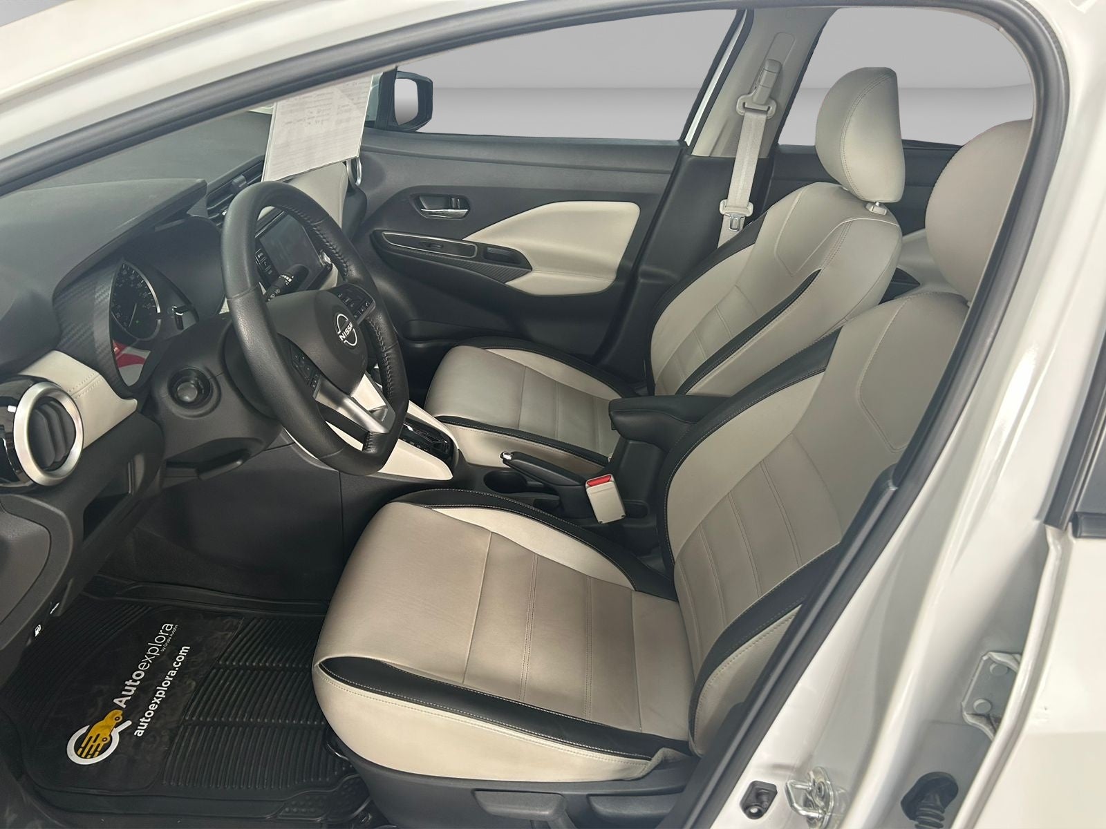2025 Nissan VERSA 4P EXCLUSIVE L41.6 AUT