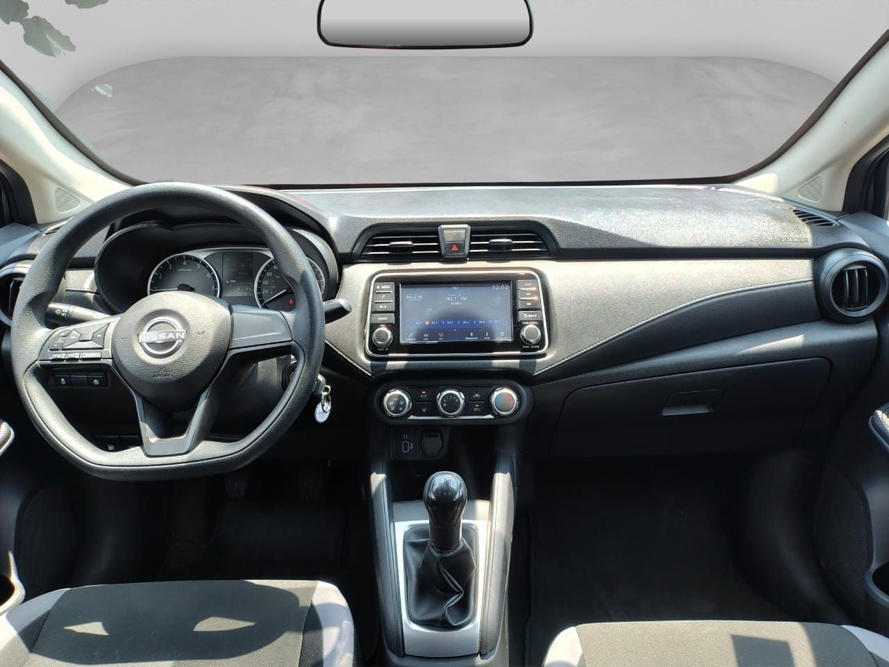 2025 Nissan VERSA 4P ADVANCE L41.6 MAN