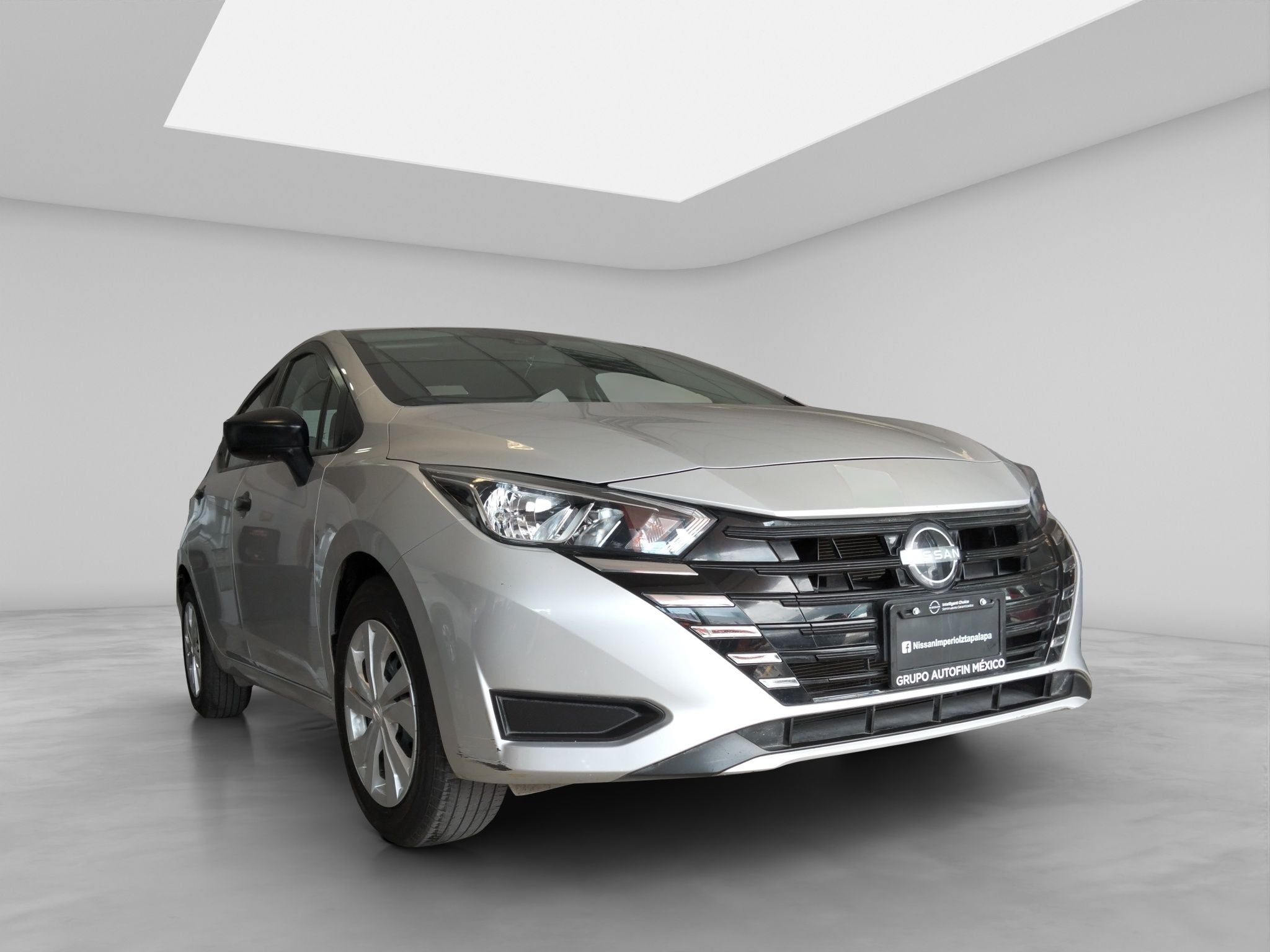 2025 Nissan VERSA 4P SENSE L41.6 MAN