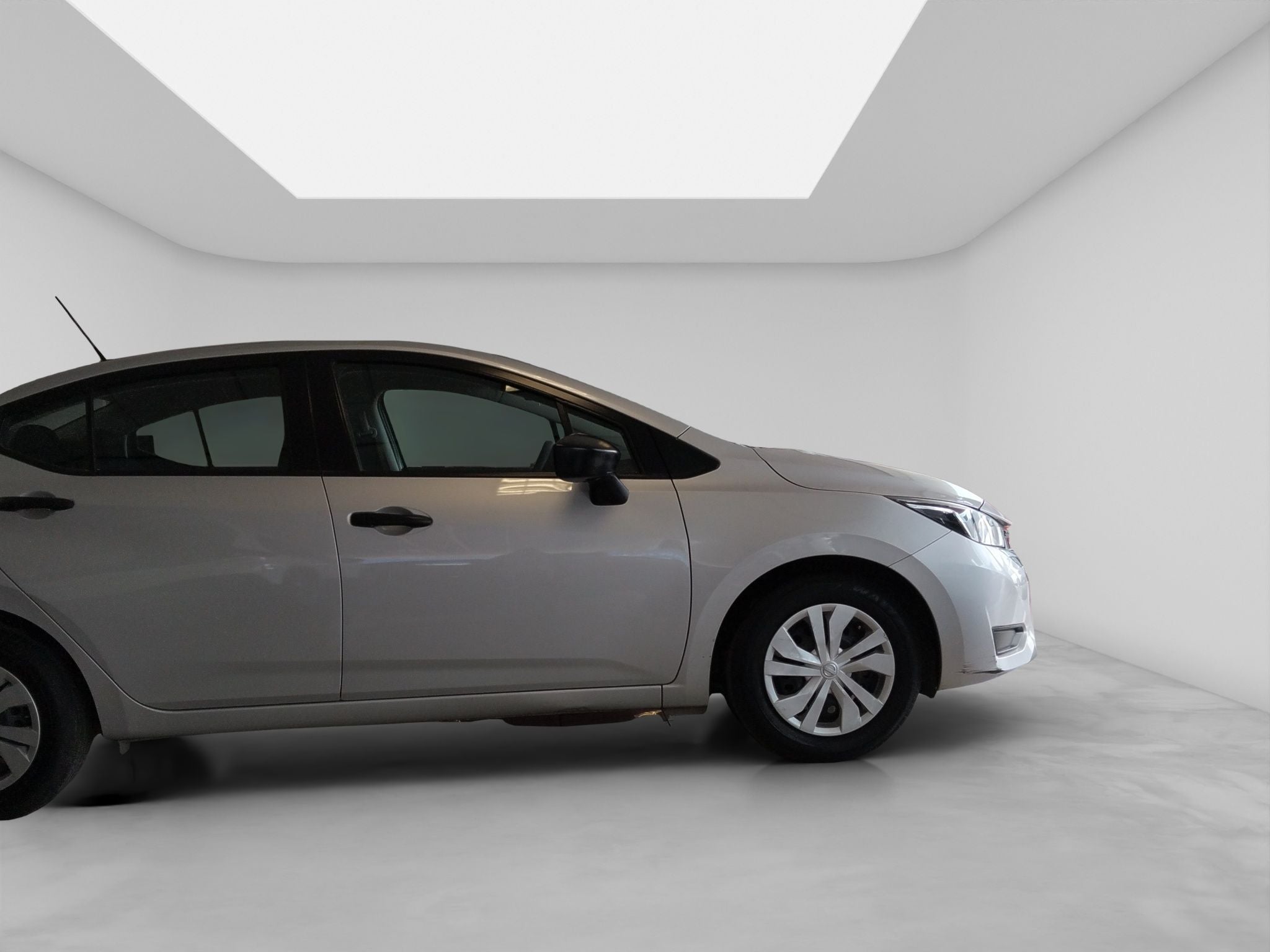 2025 Nissan VERSA 4P SENSE L41.6 MAN