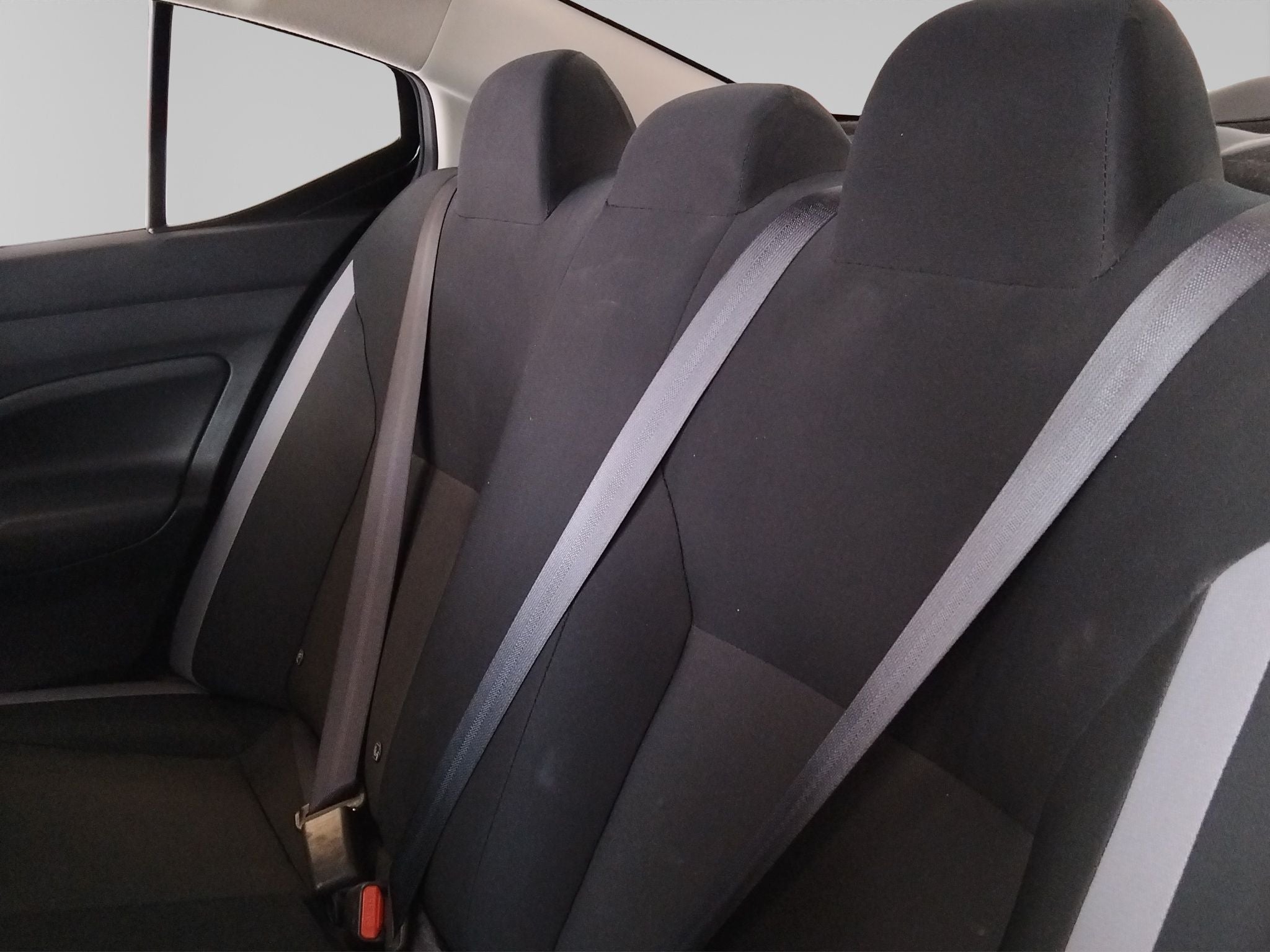 2025 Nissan VERSA 4P SENSE L41.6 MAN