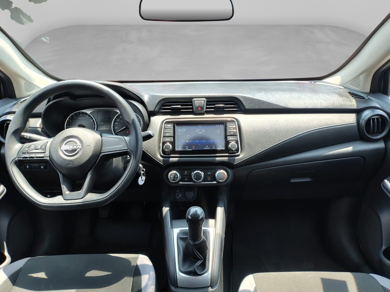 2025 Nissan VERSA 4P SENSE L41.6 AUT