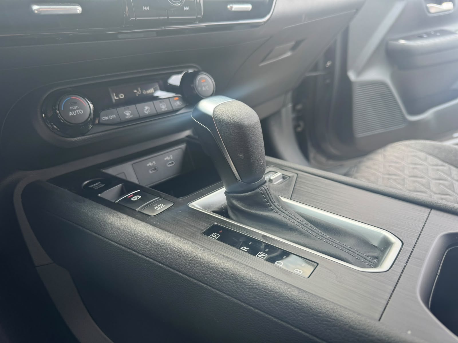 2025 Nissan KICKS 5P ADVANCE L42.0 AUT