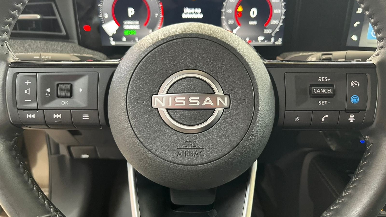 2025 Nissan KICKS 5P PLATINUM L42.0 AUT