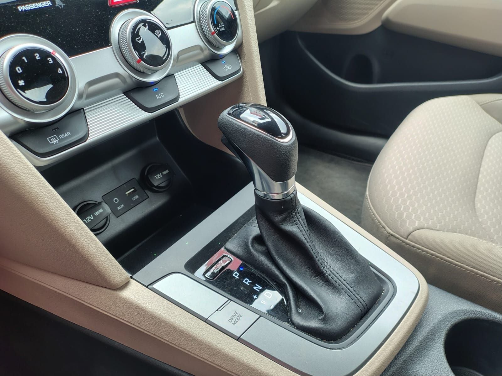 2020 Hyundai ELANTRA 4 PTS GLS 20L TA AAC RA-15