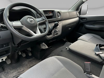 2024 Nissan URVAN 4P AMPLIA L42.5 MAN