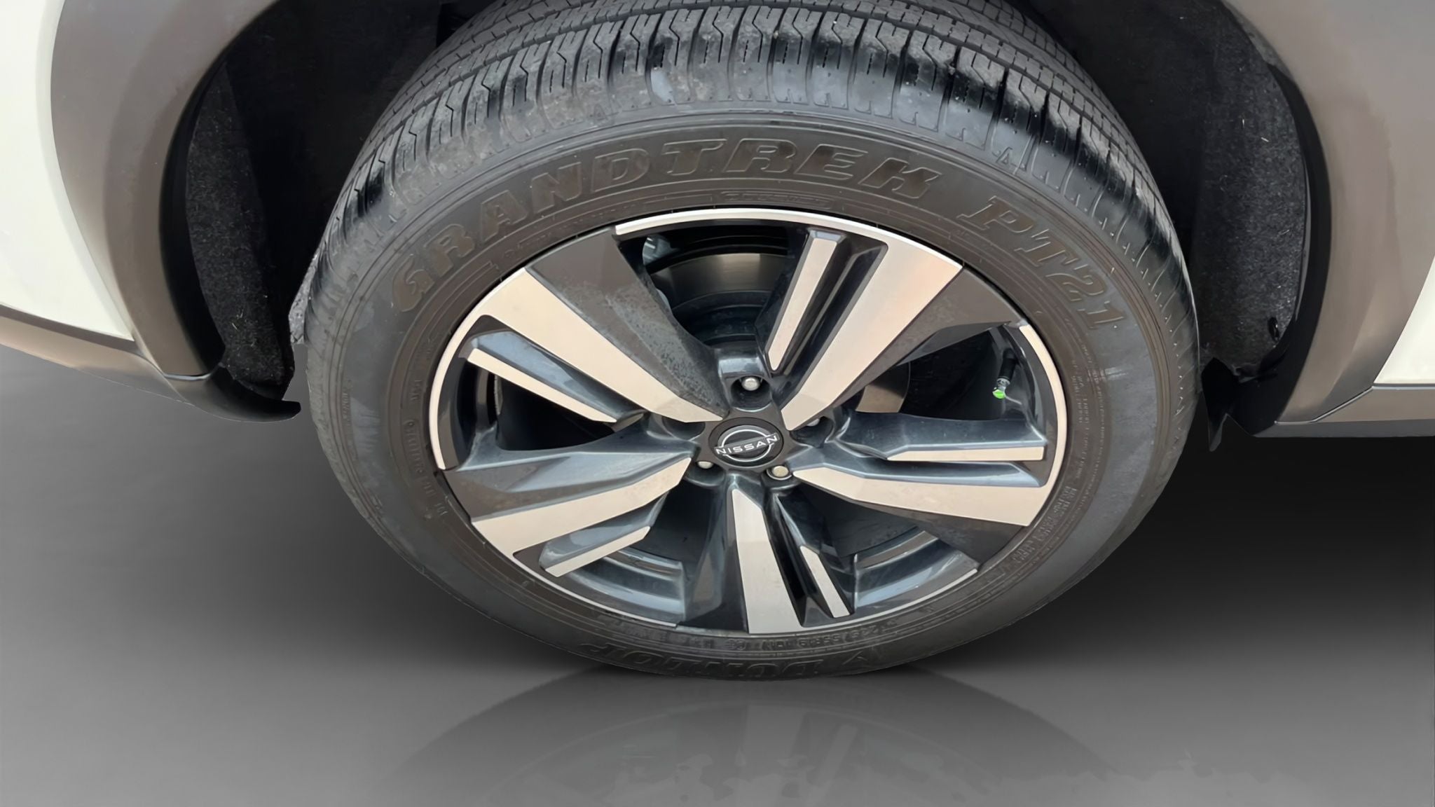 2026 Nissan X-TRAIL 5P PLATINUM 3 ROW L42.5 AUT