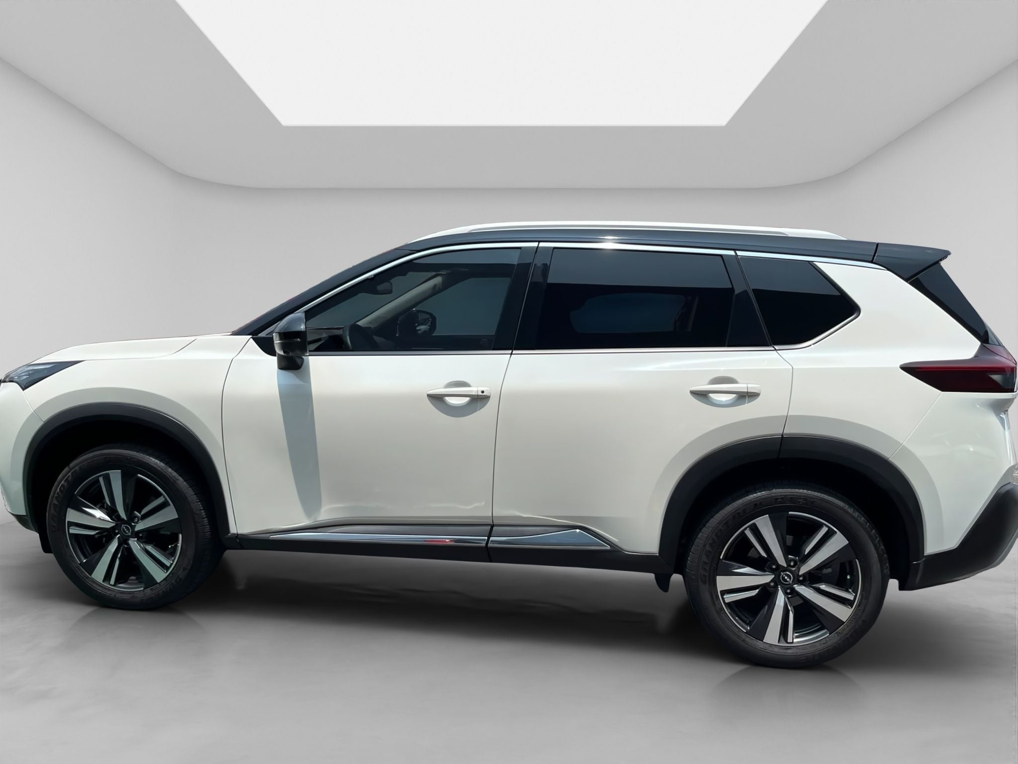 2026 Nissan X-TRAIL 5P PLATINUM 3 ROW L42.5 AUT
