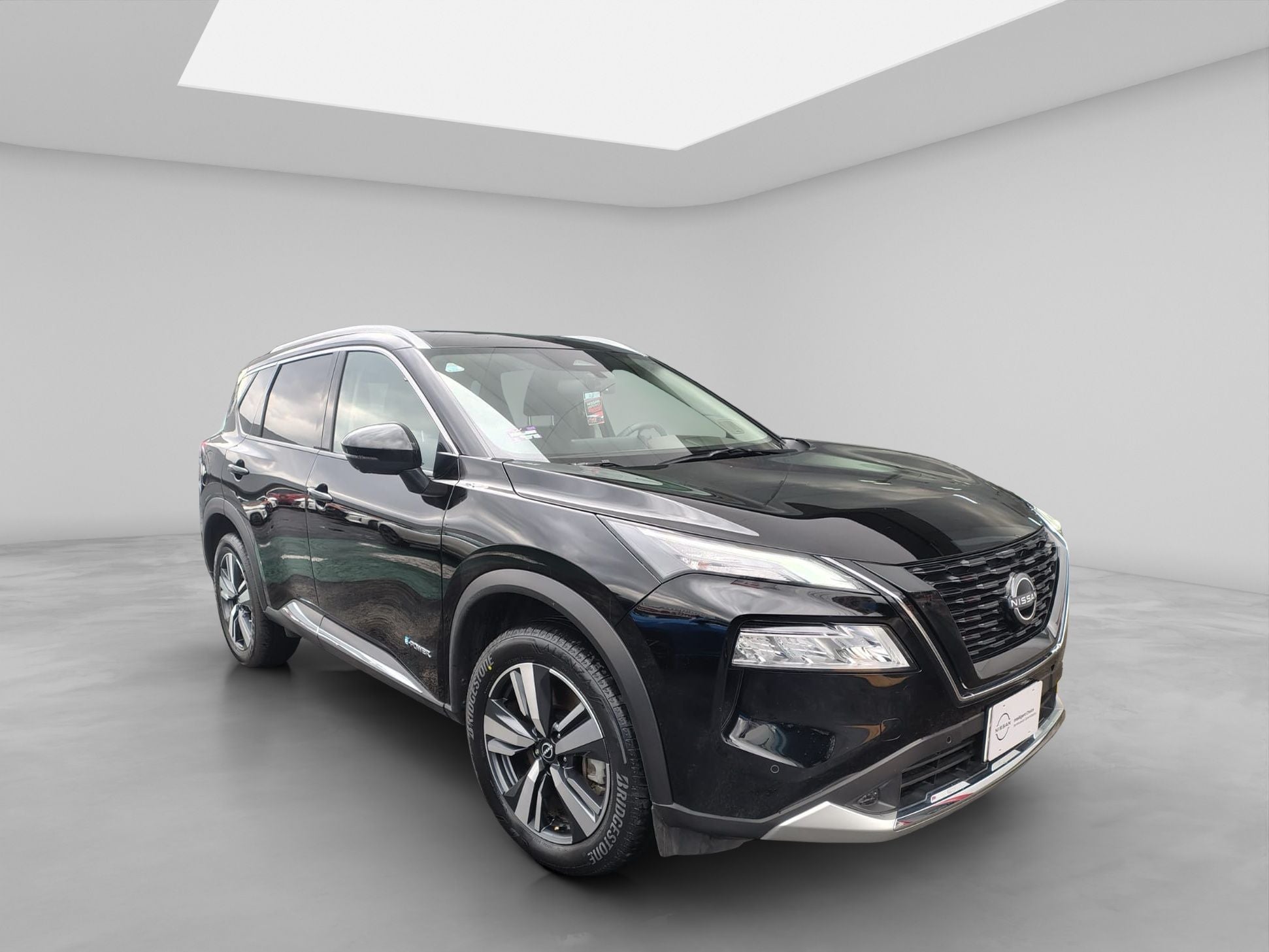 2025 Nissan X-TRAIL 5P PLATINUM E.POWER HEV L31.5 AUT