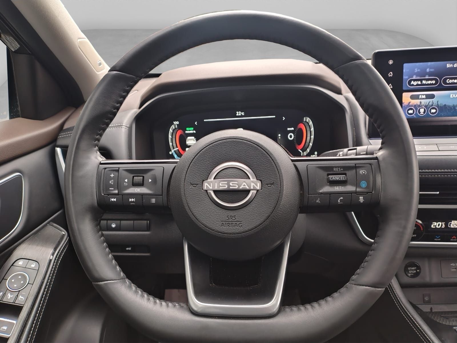 2025 Nissan X-TRAIL 5P PLATINUM E.POWER HEV L31.5 AUT