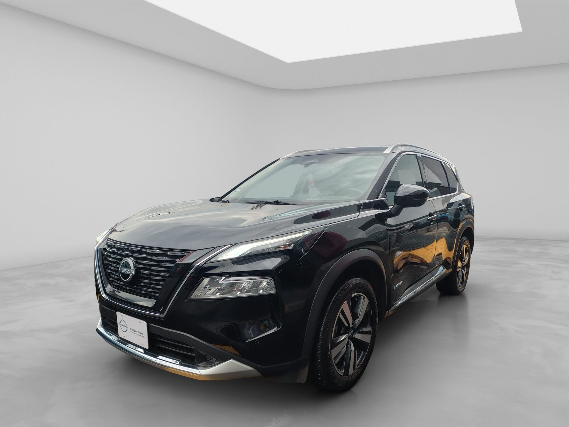 2025 Nissan X-TRAIL 5P PLATINUM E.POWER HEV L31.5 AUT