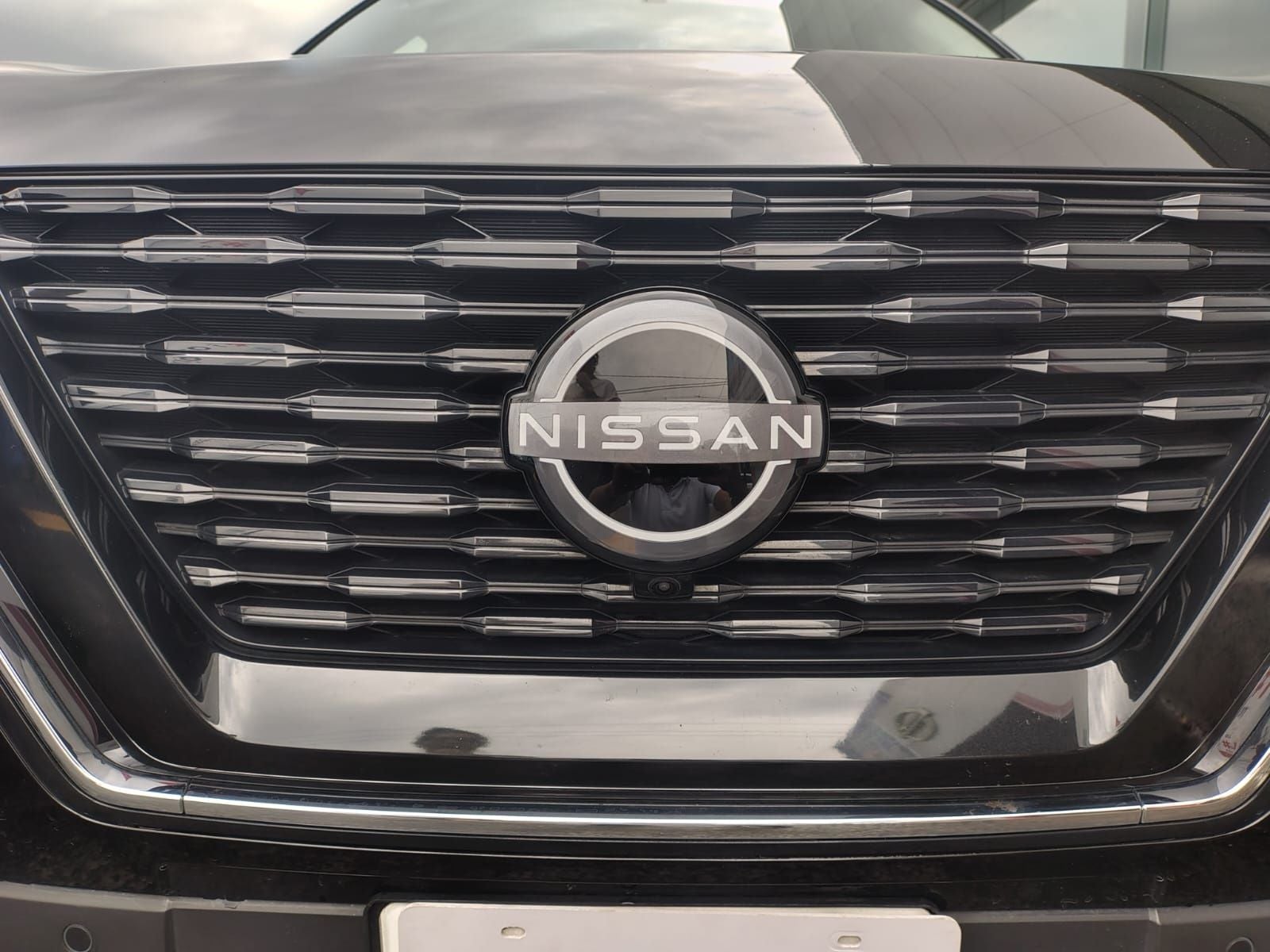 2025 Nissan X-TRAIL 5P PLATINUM E.POWER HEV L31.5 AUT