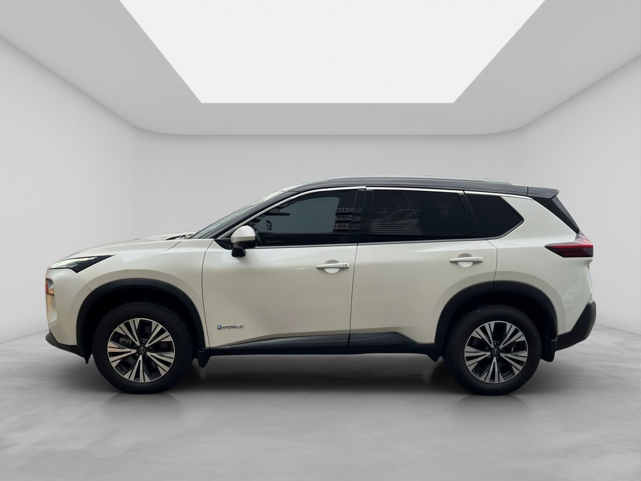 2025 Nissan X-TRAIL 5P EXCLUSIVE E.POWER HEV L31.5 AUT
