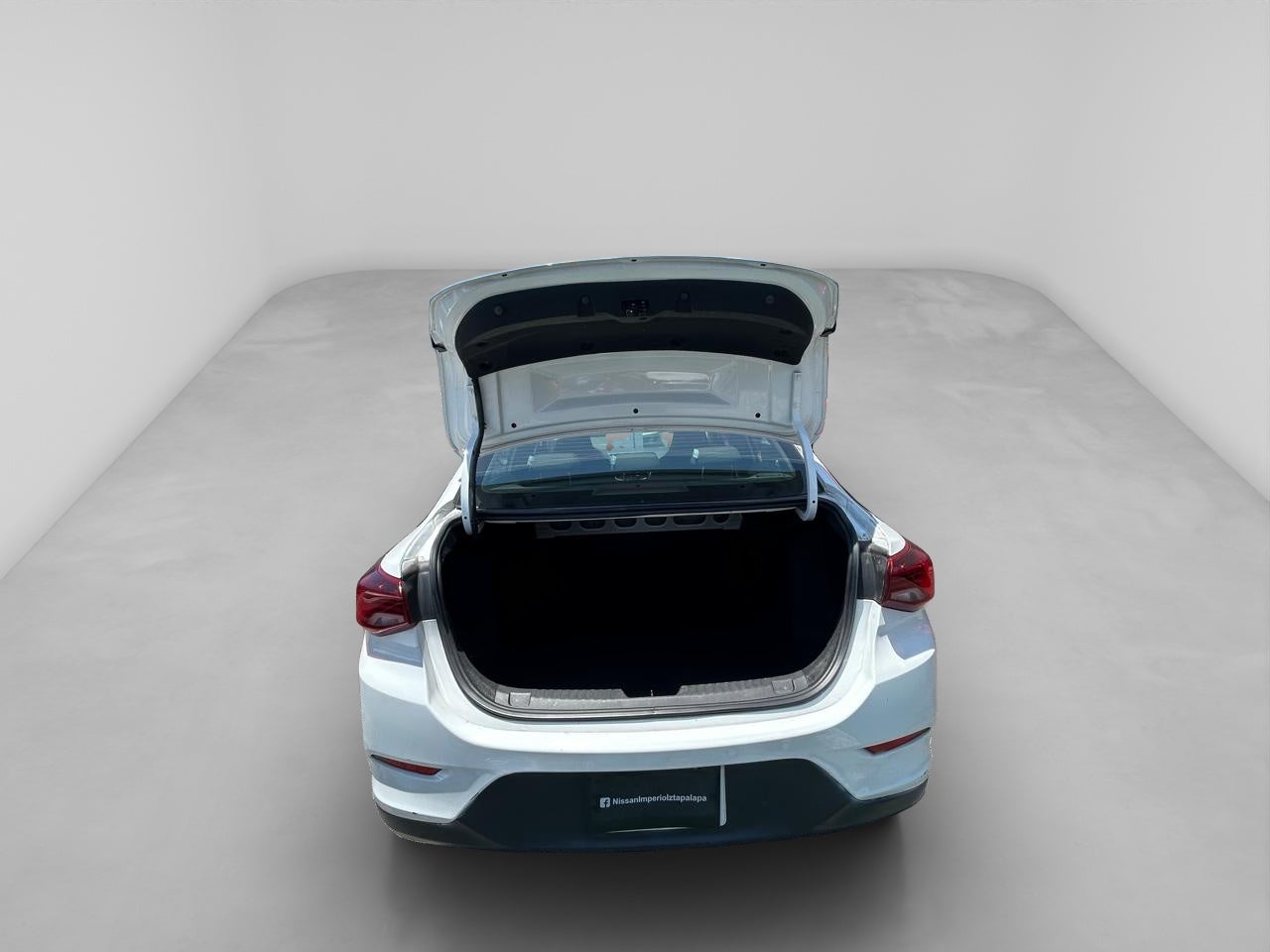 2023 Chevrolet ONIX A 4 PTS LS 13L TM5 AAC BA R-15
